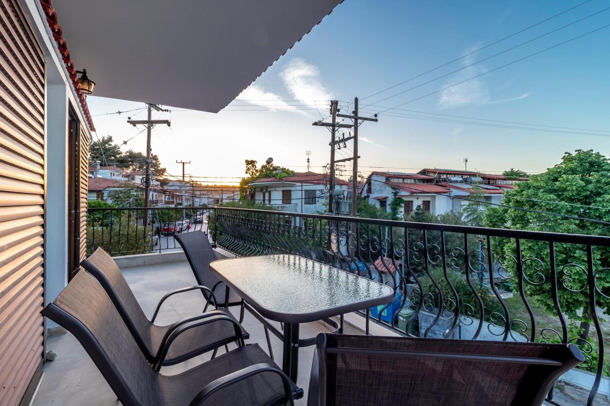 Properstay 101 - Casa Leonardo Chalkidiki Polikhronon Exteriör bild